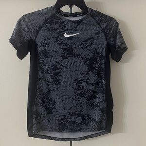 Nike Pro Dri-Fit, Black and Gray T-Shirt Youth Medium